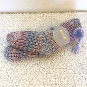 Barnes & Noble "reading socks" (2020 collection)